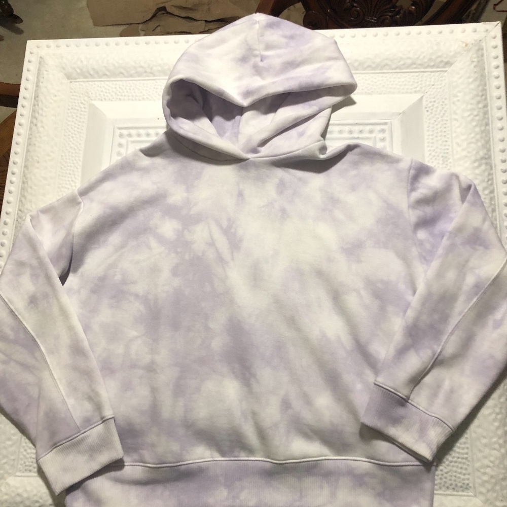 Purple and white tie-dye hoodie, size L